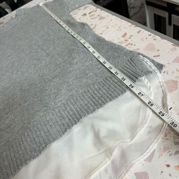 Anthropologie Moth Tunic Gray Sweater Dress Shirttail Layered Hem Womens Size XS - Picture 7 of 10